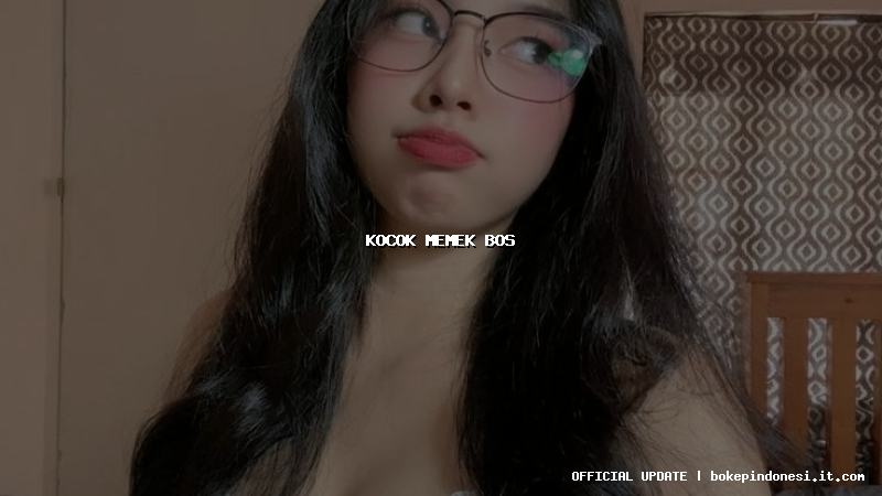 kocok memek bos