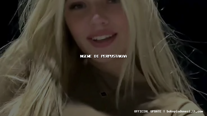 ngewe di perpustakaa